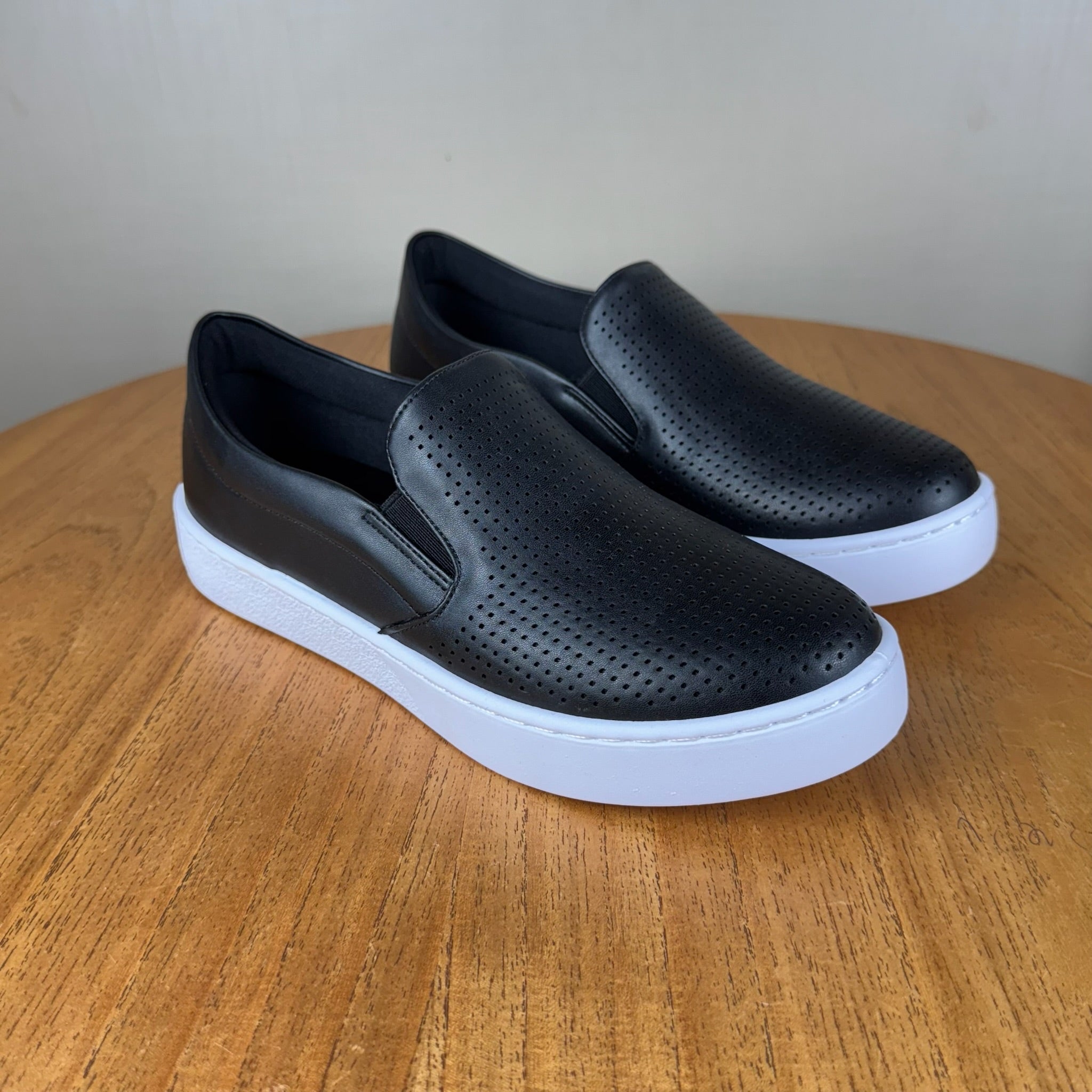 Tênis Feminino Slip On Preto