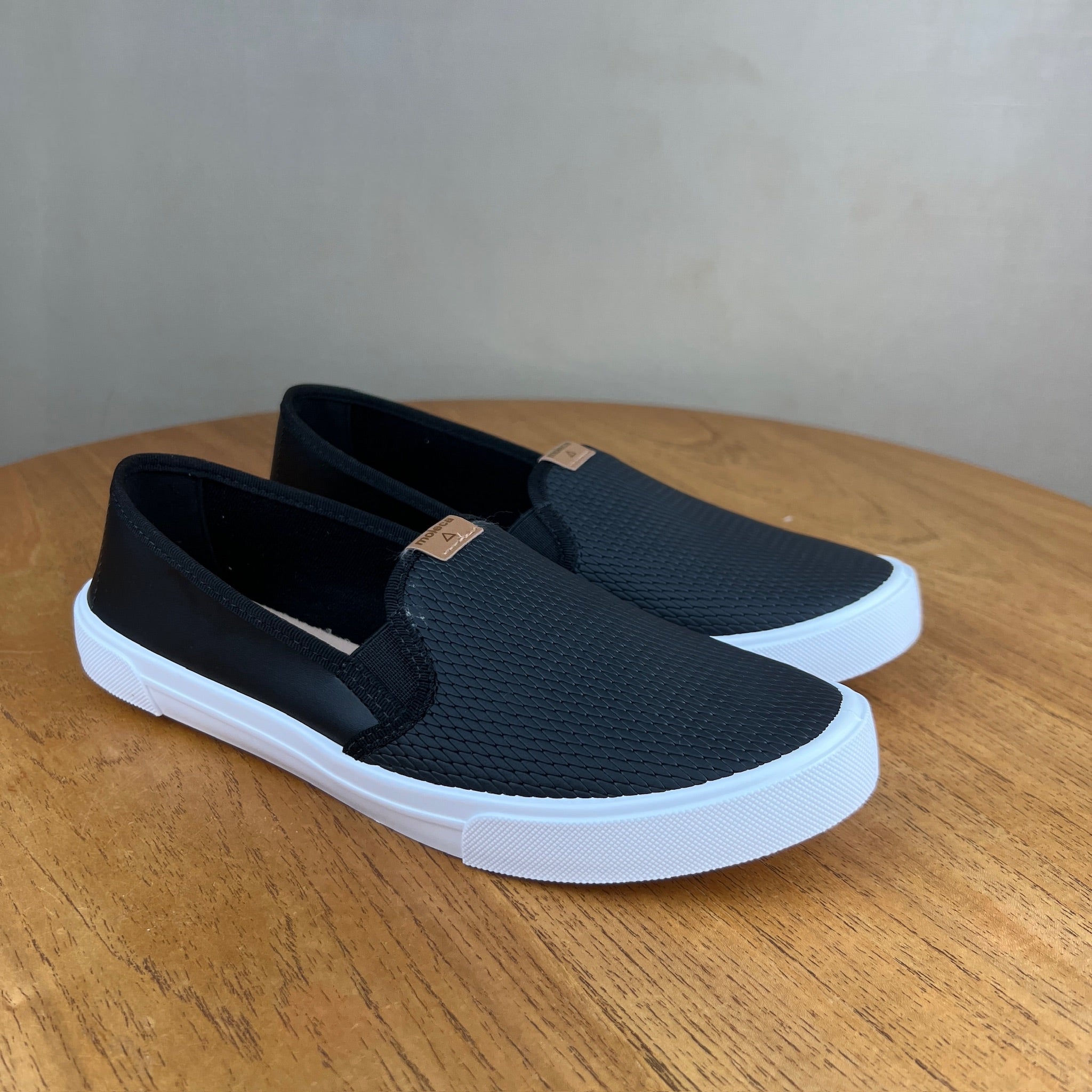 Tênis Feminino Slip On Preto