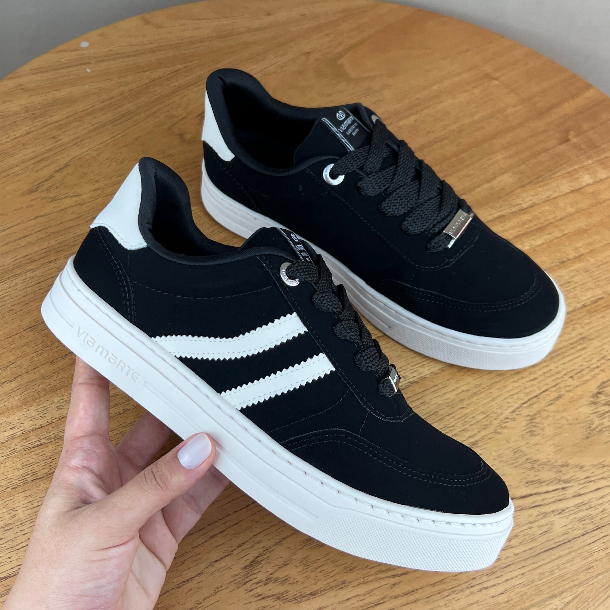 Tenis Feminino Via Marte Casual Estilo E Conforto Preto