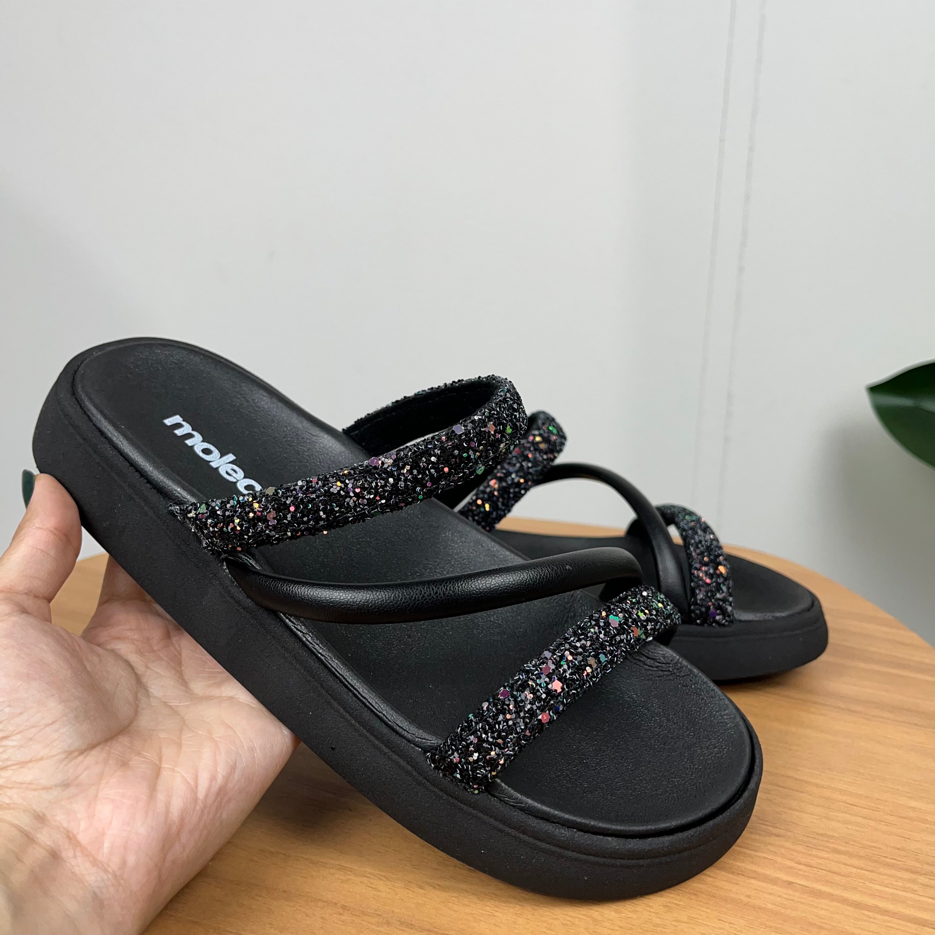 Papete Feminina Moleca Preta