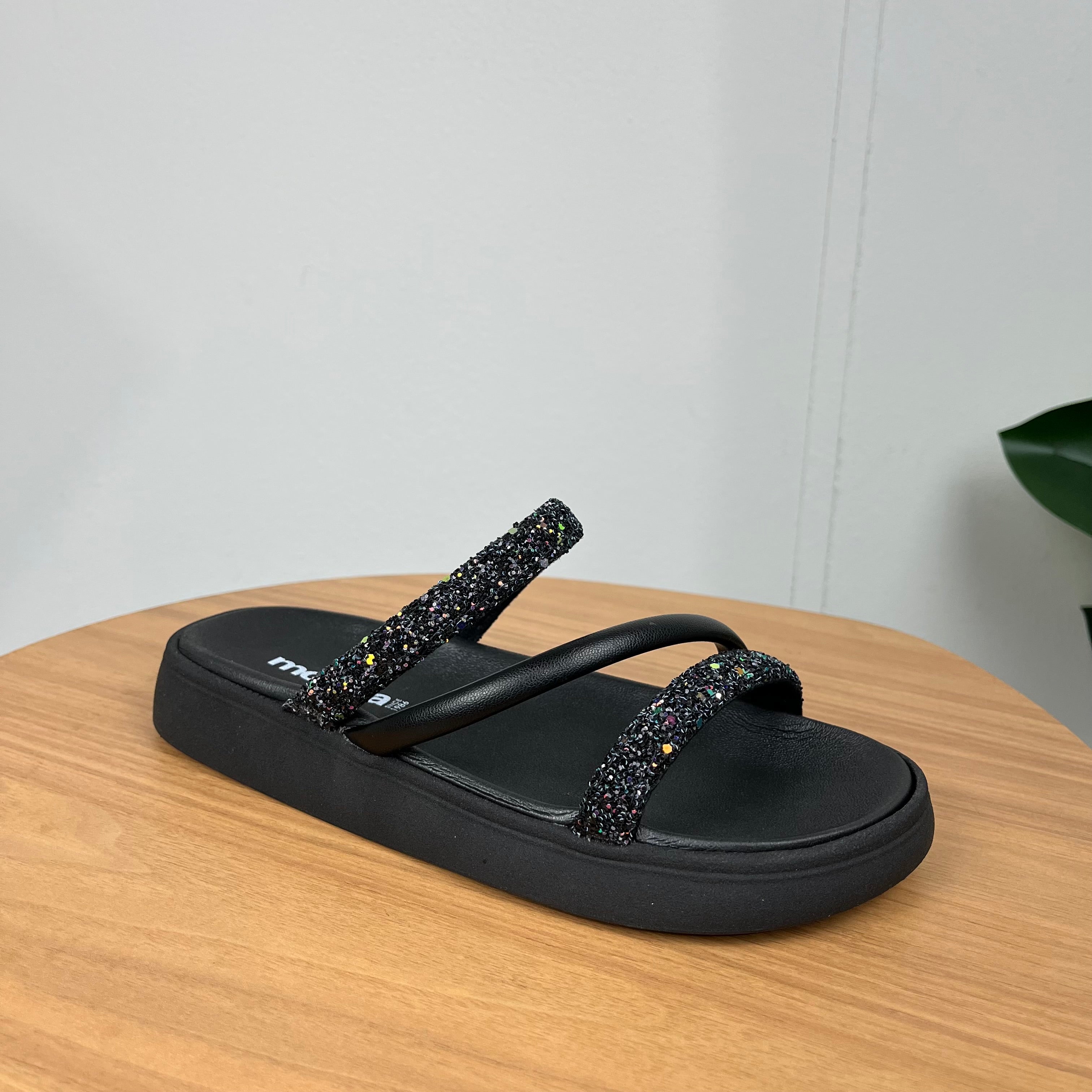 Papete Feminina Moleca Preta