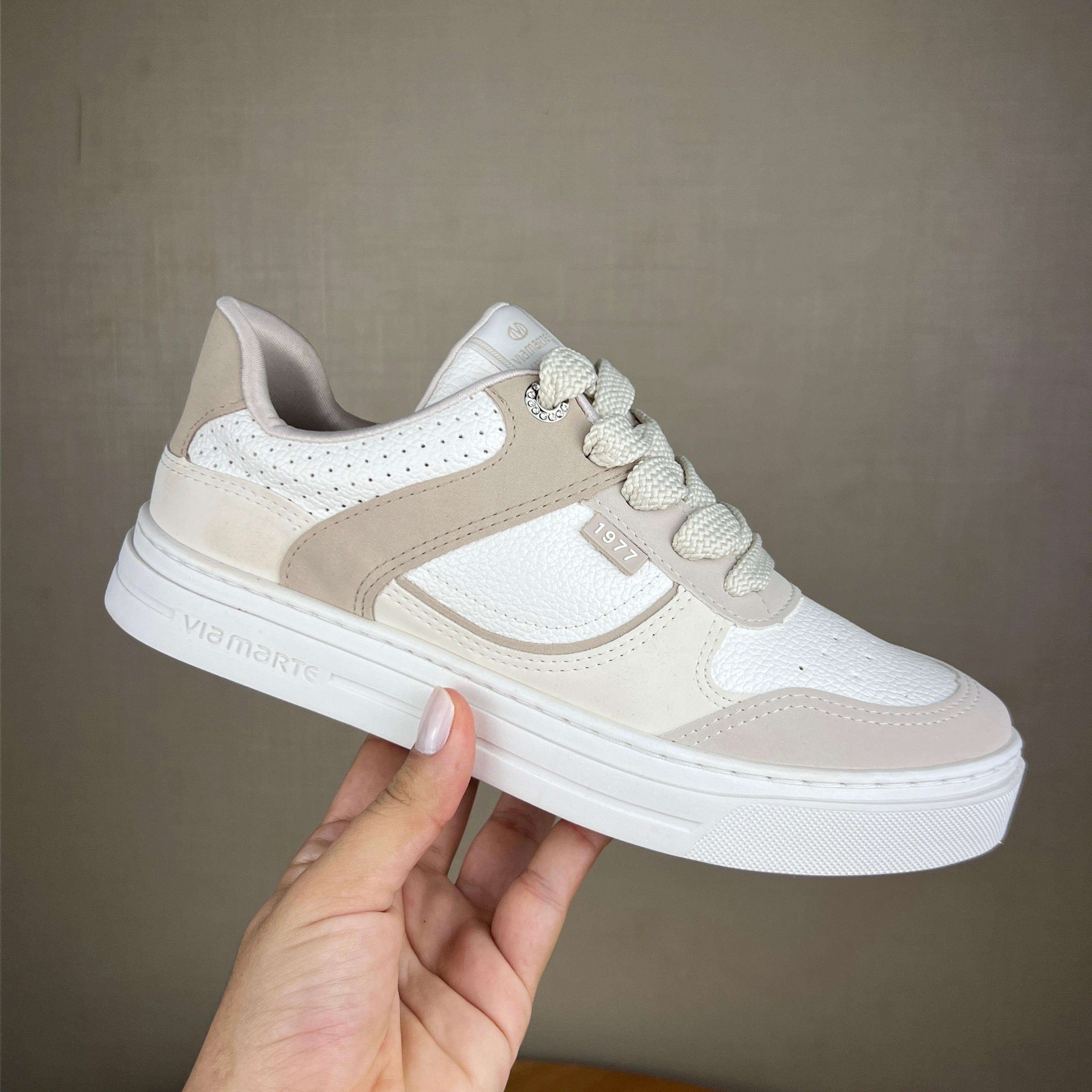 Tênis Feminino Bege Via Marte