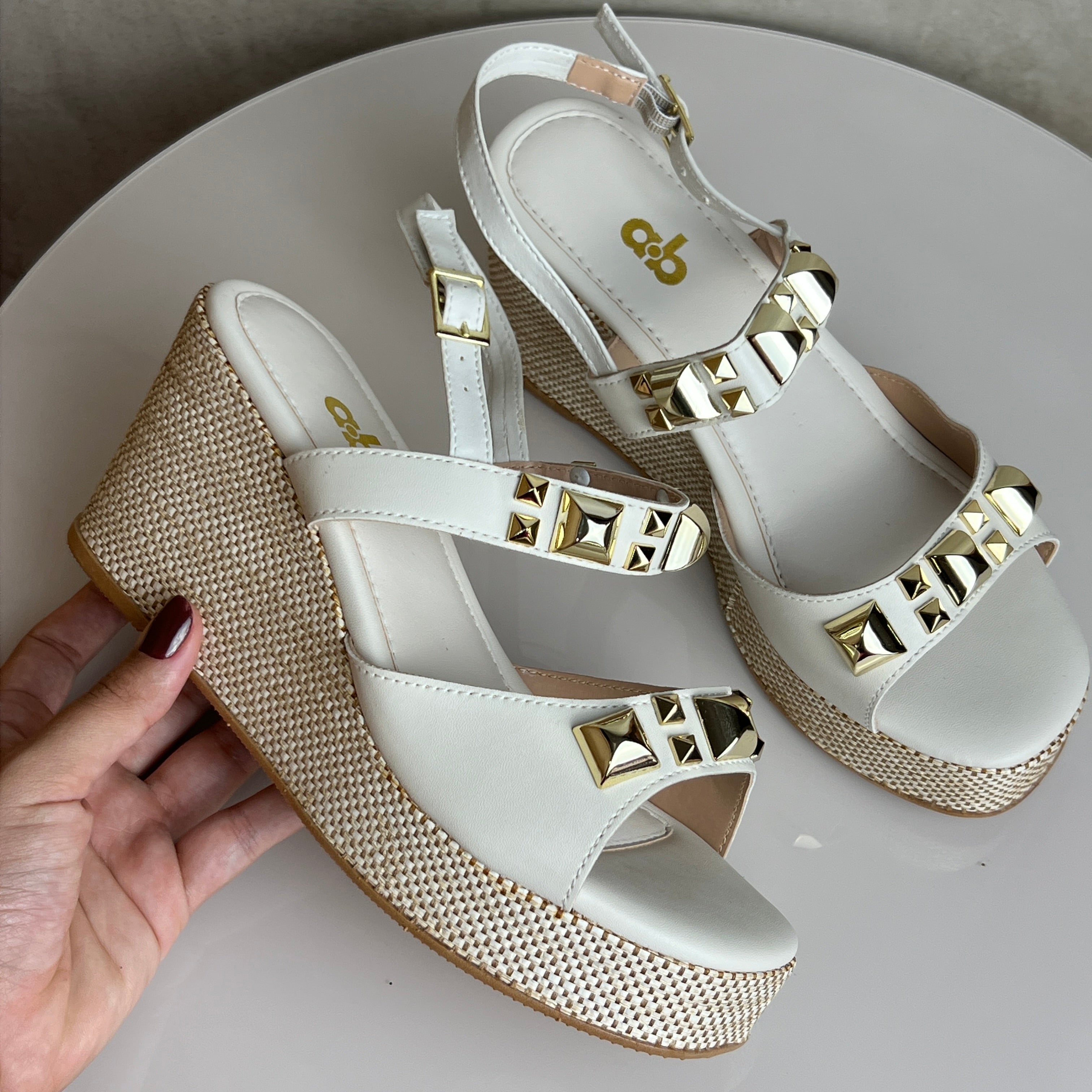 Sandália Anabela Feminina A.b Off White Off - White
