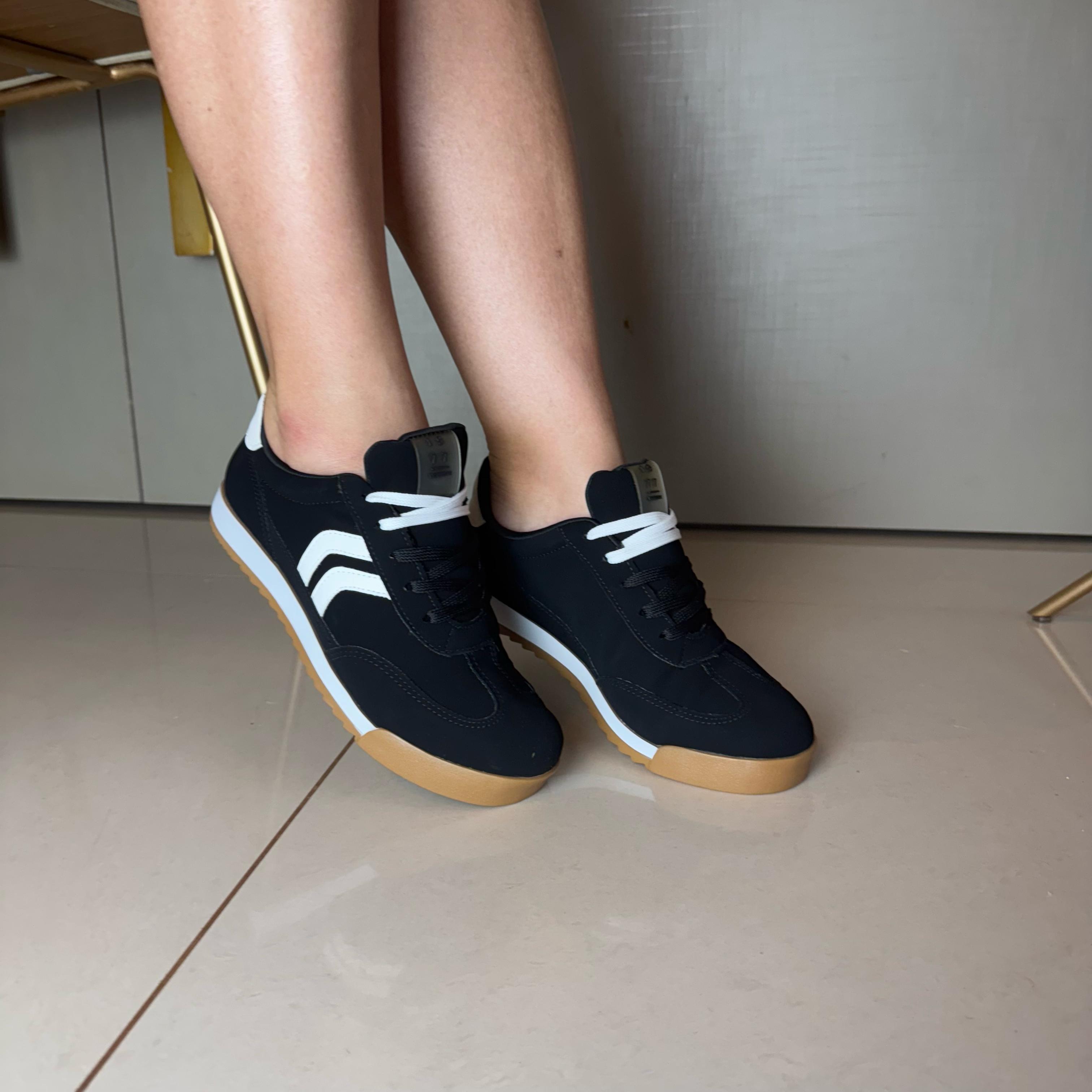 Tênis Feminino Via Marte Preto e Branco