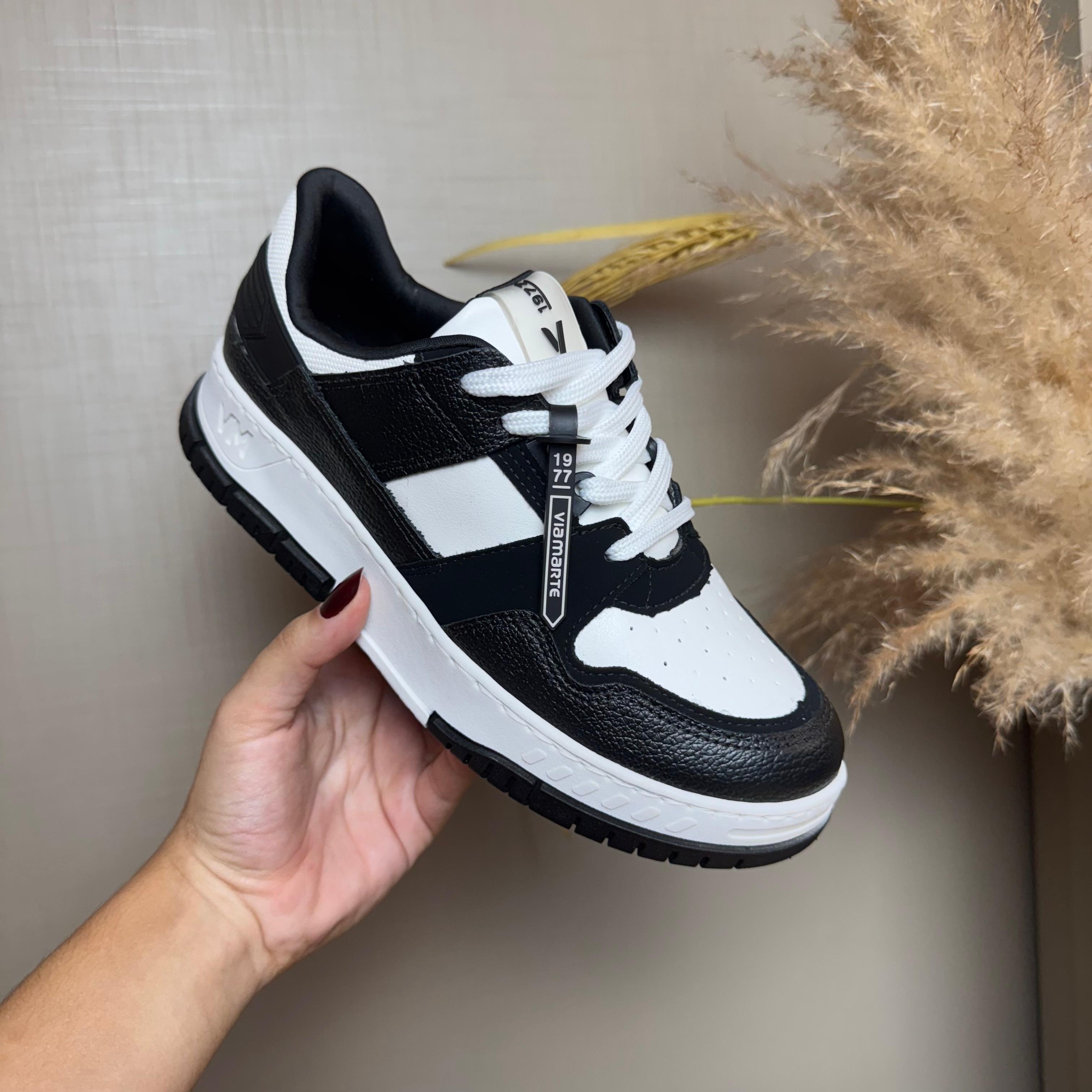 Tênis Feminino Via Marte Branco e Preto