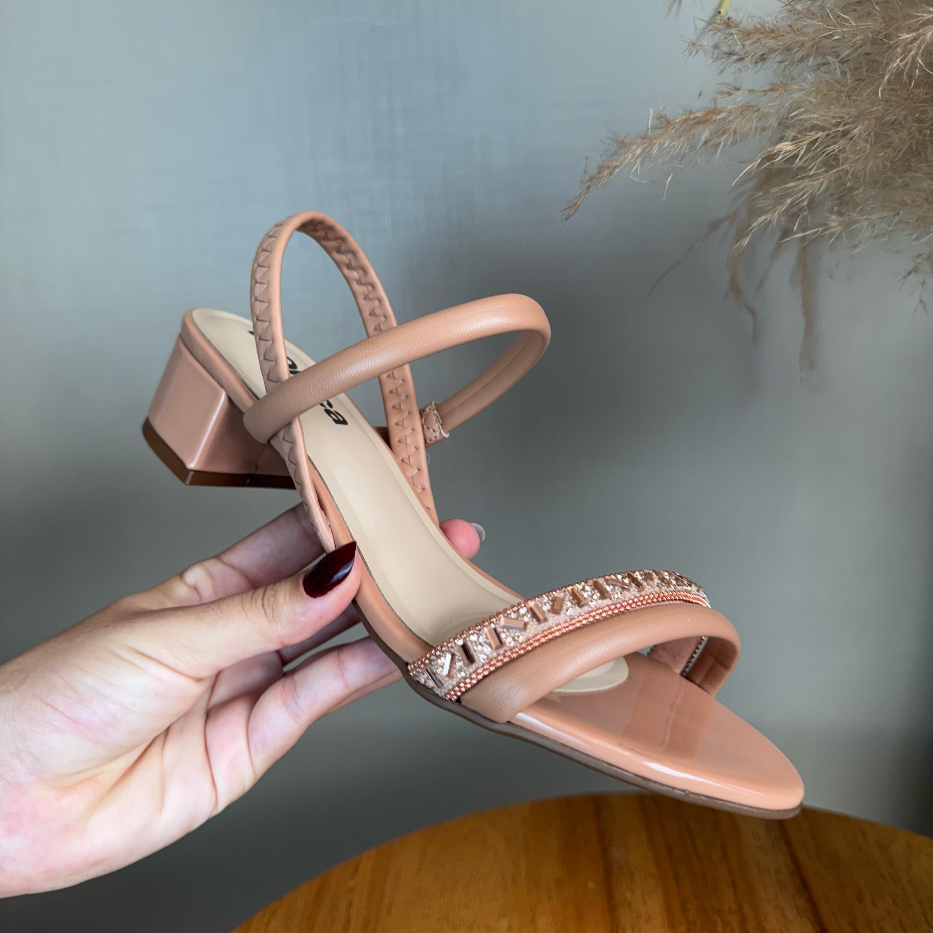 Sandalia Moleca Nude Creme