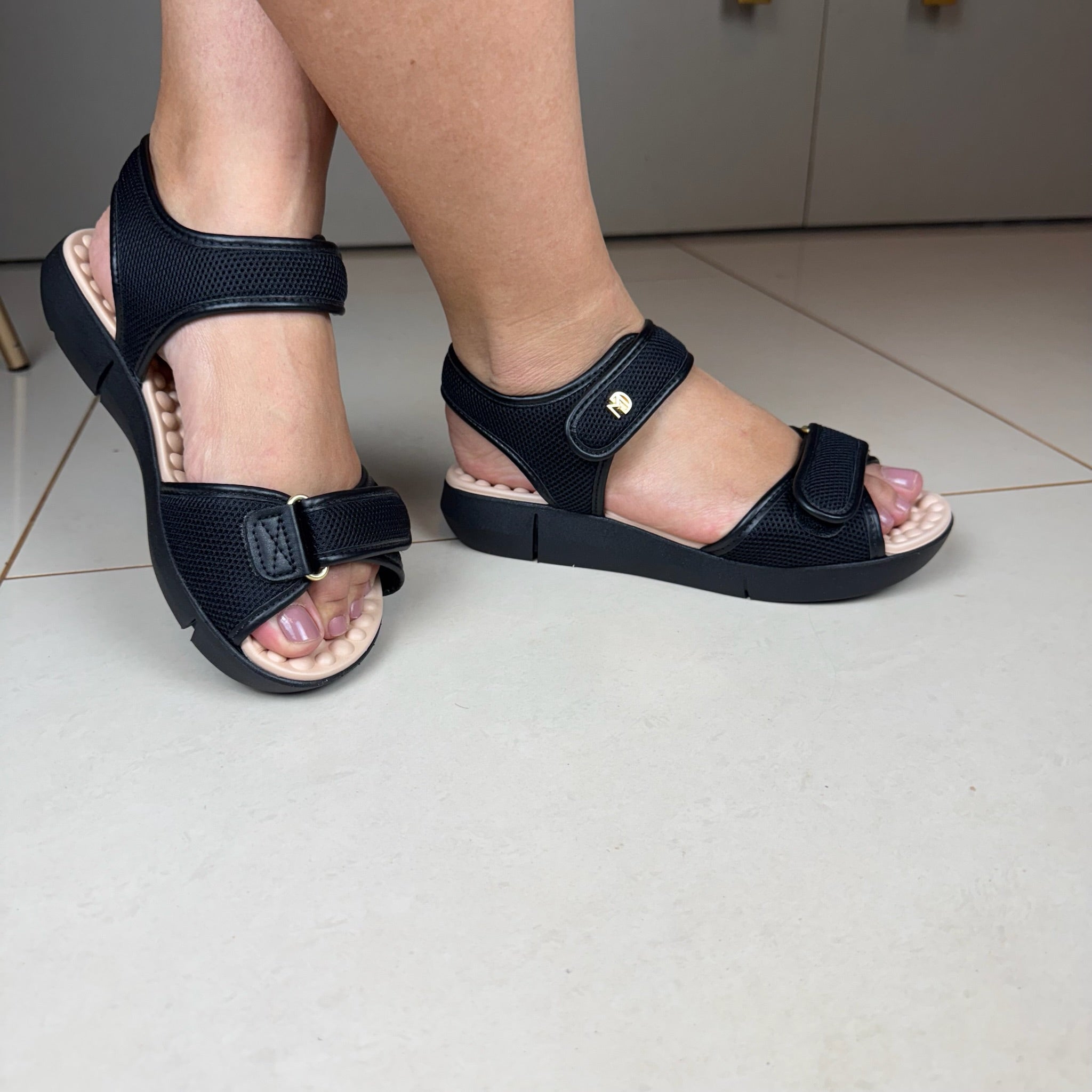 Sandália Feminina Modare Preta Tiras