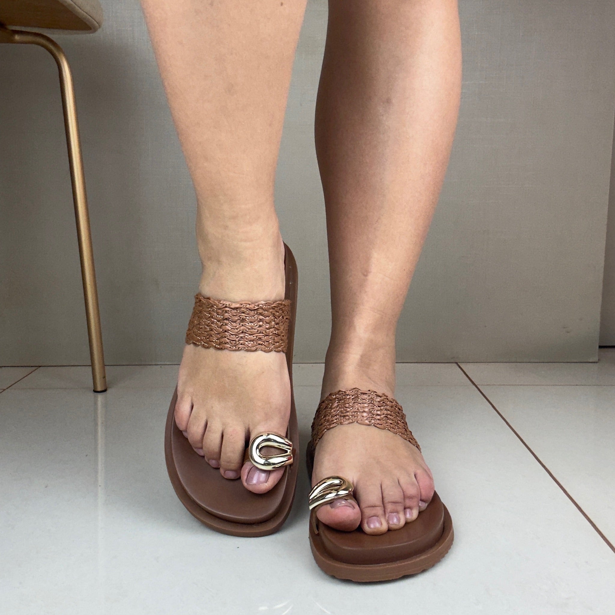 Papete Feminina A.B Caramelo