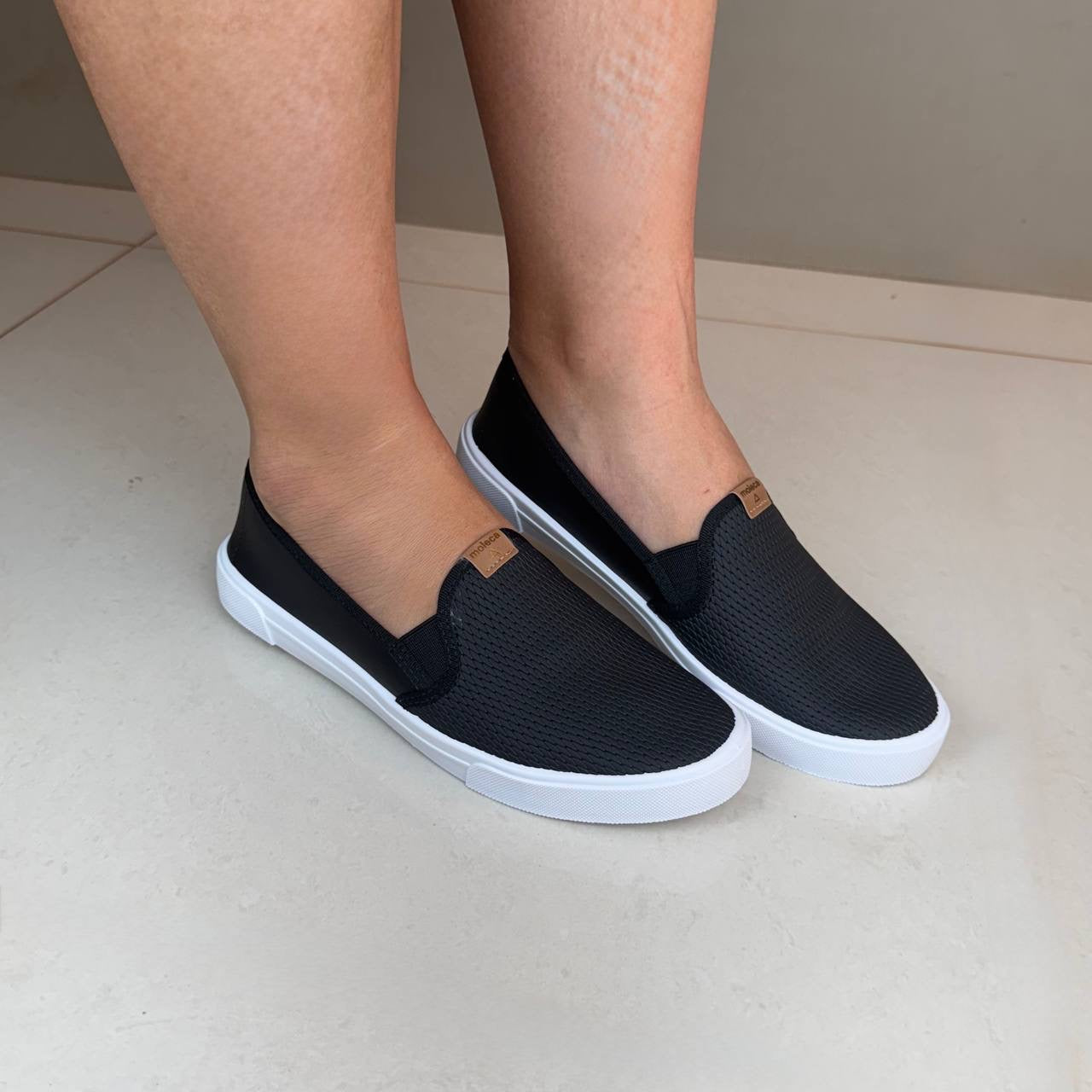 Tenis Feminino Slip On Preto Preta