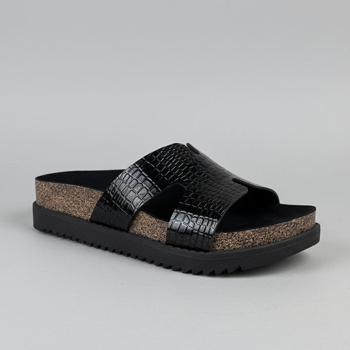 Papete Feminina Moleca Couro Preta