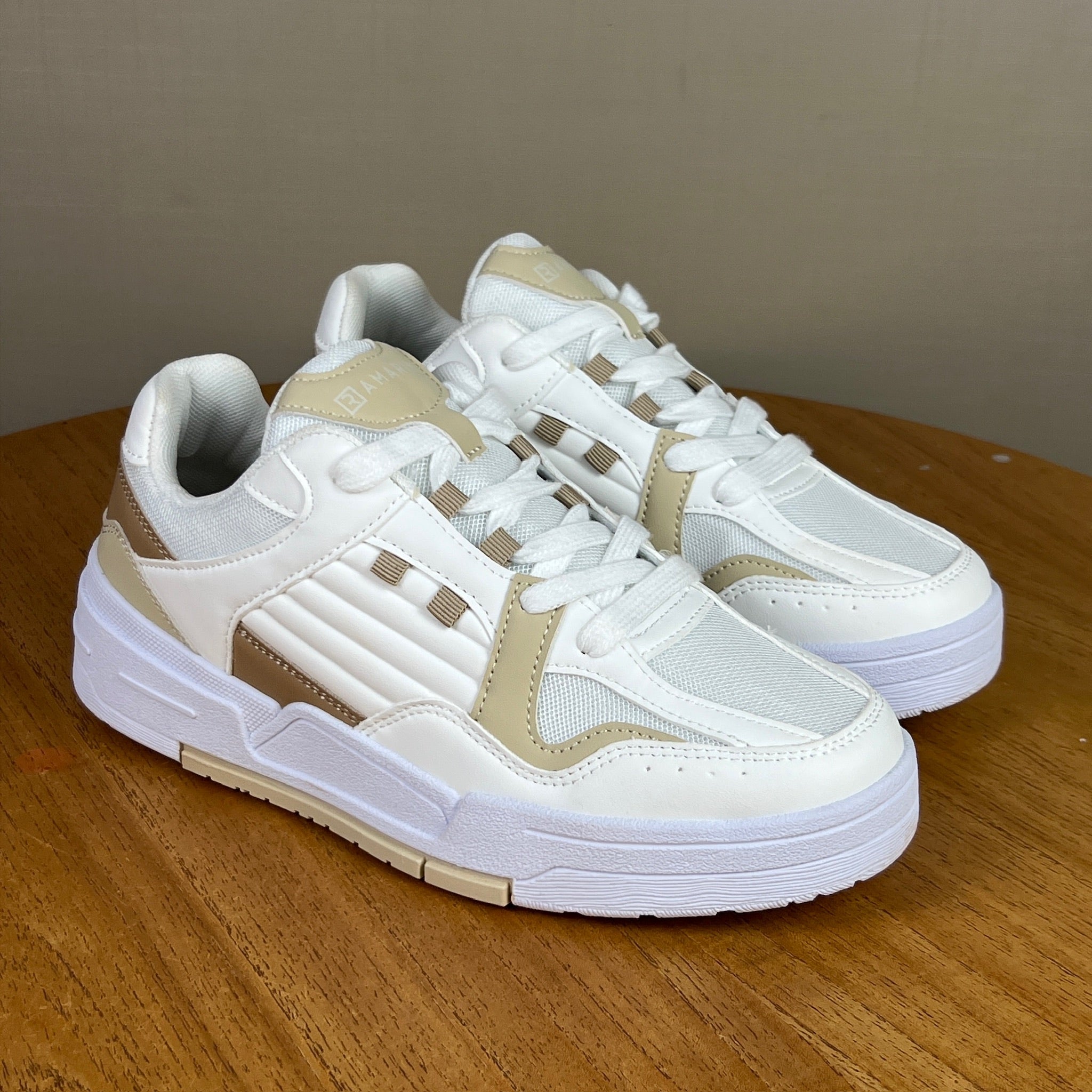 Tenis Feminino Ramarim Off White Com Bege Branco