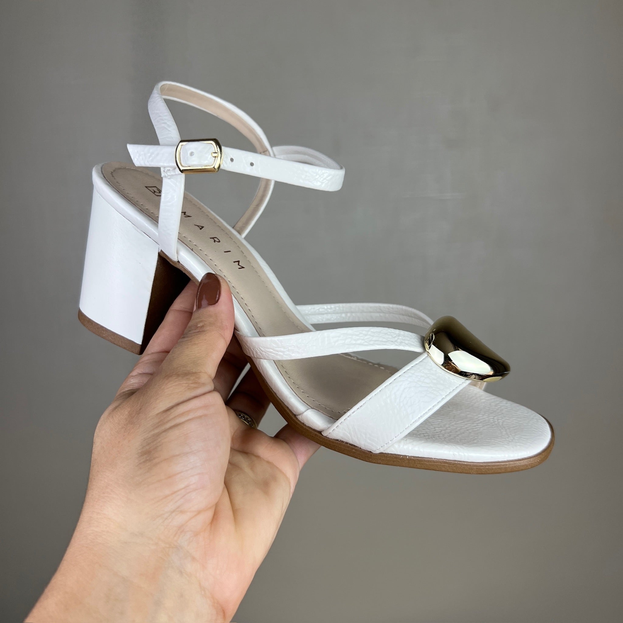 Sandalia Feminina Ramarim Brnco Detalhes Dourado Off - White