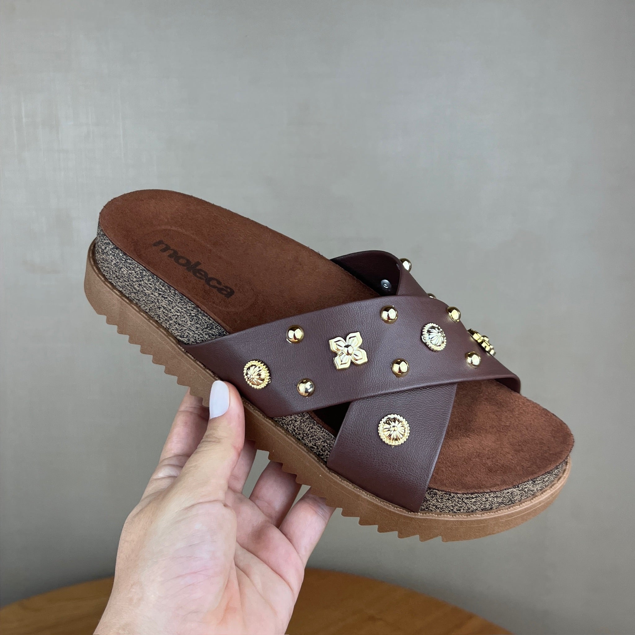 Papete Feminina Moleca Chocolate