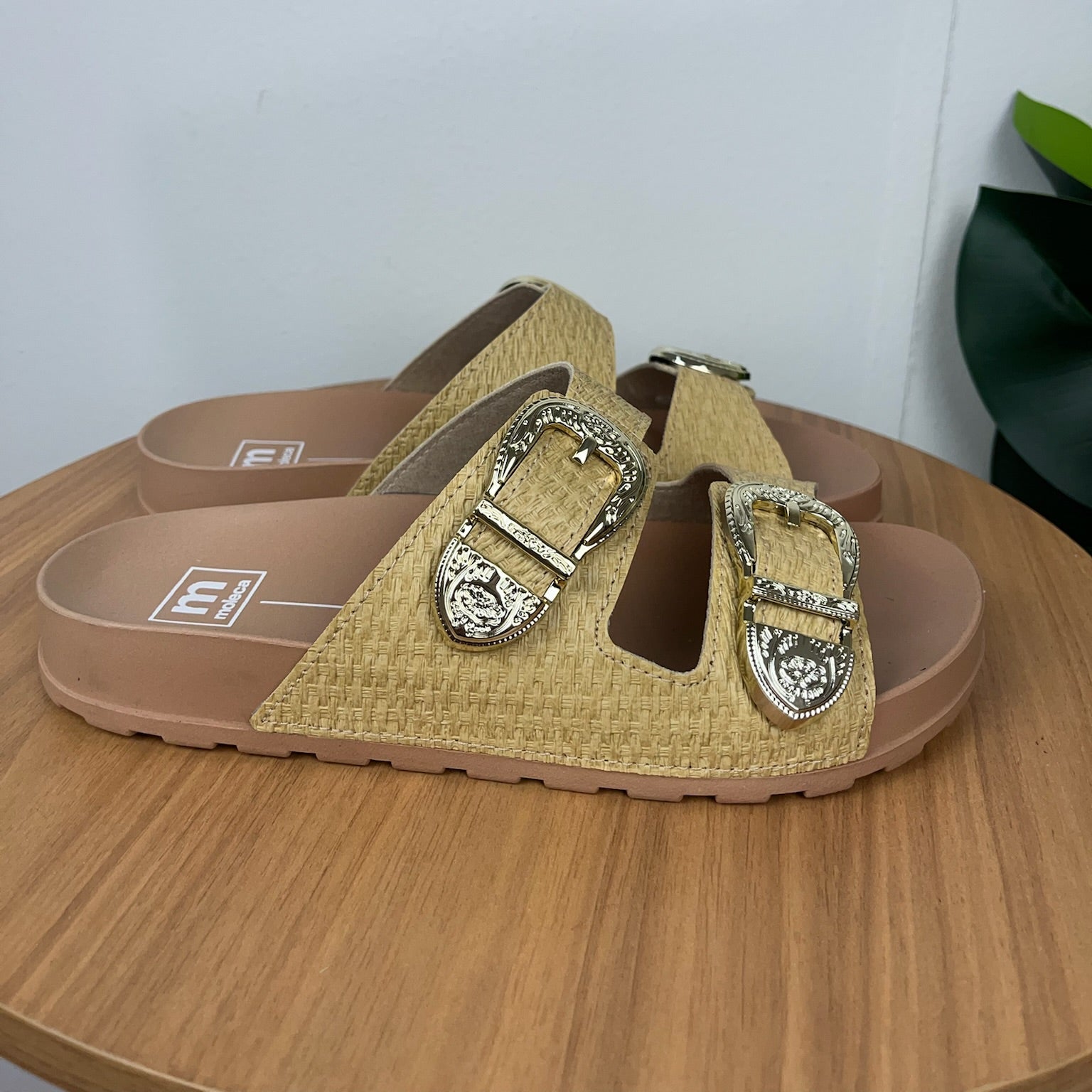 Papete Moleca Com Fivela Nude