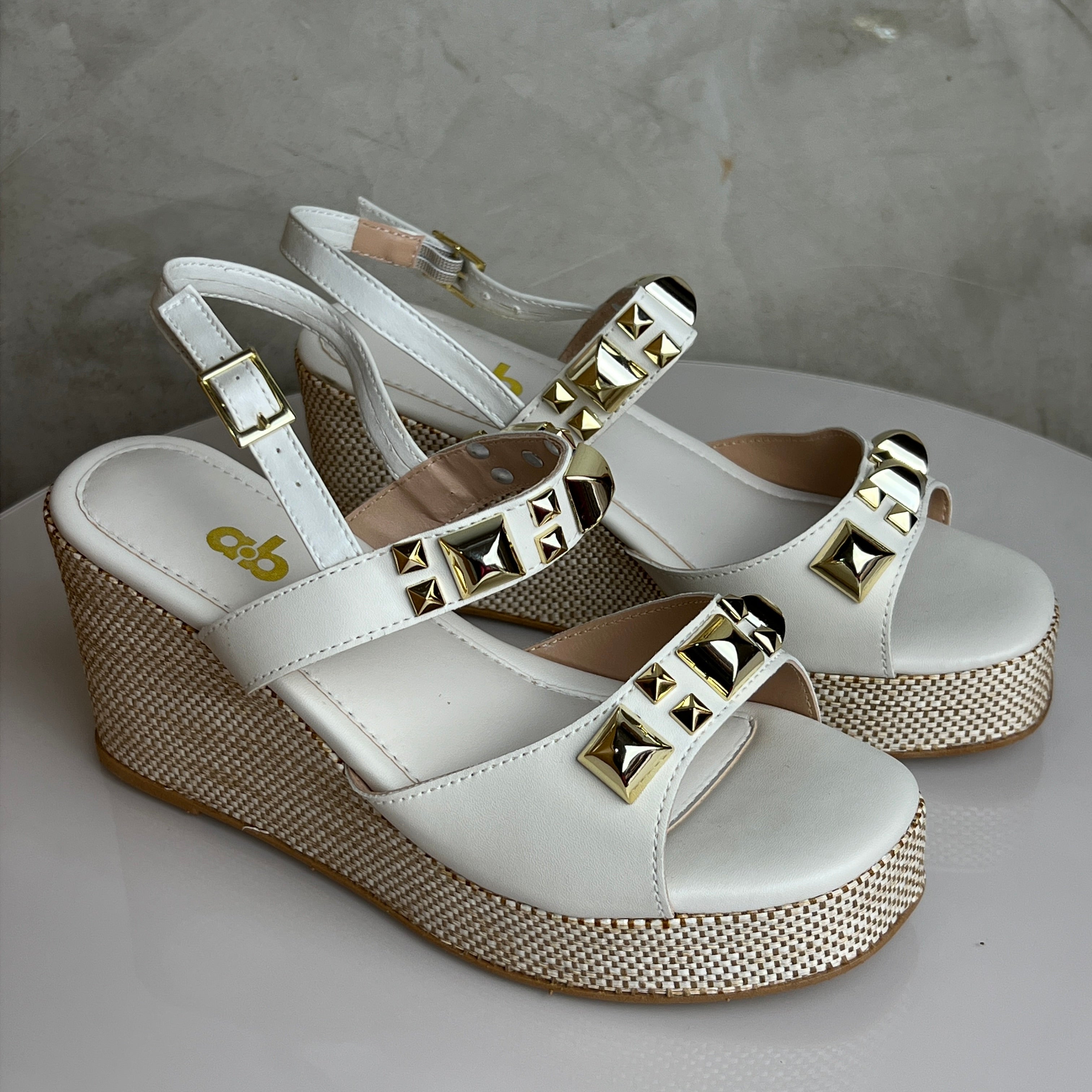 Sandália Anabela Feminina A.b Off White Off - White